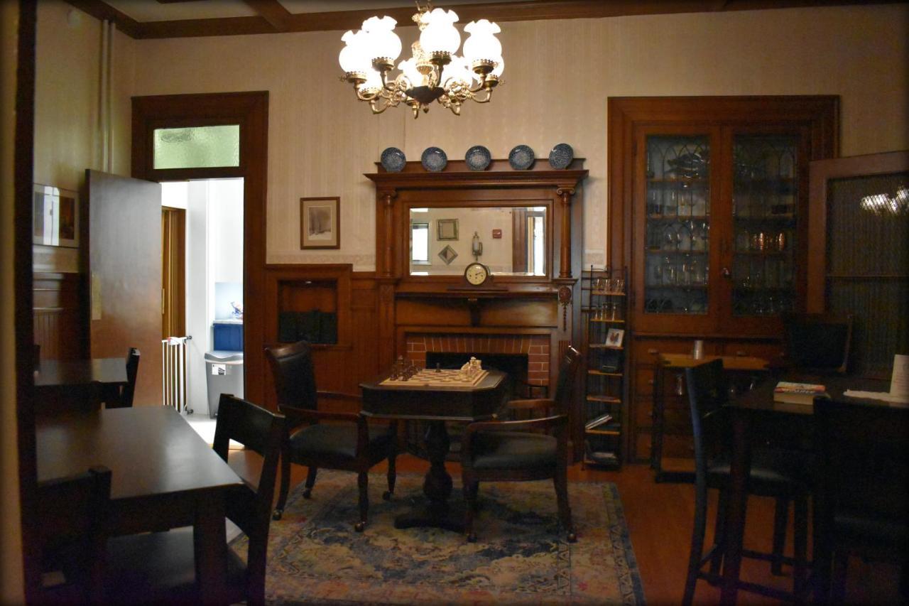 Inn At The Agora Lewiston Kültér fotó
