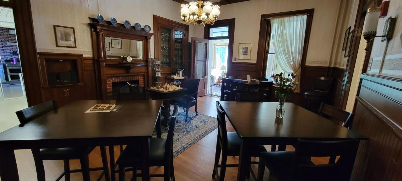 Inn At The Agora Lewiston Kültér fotó